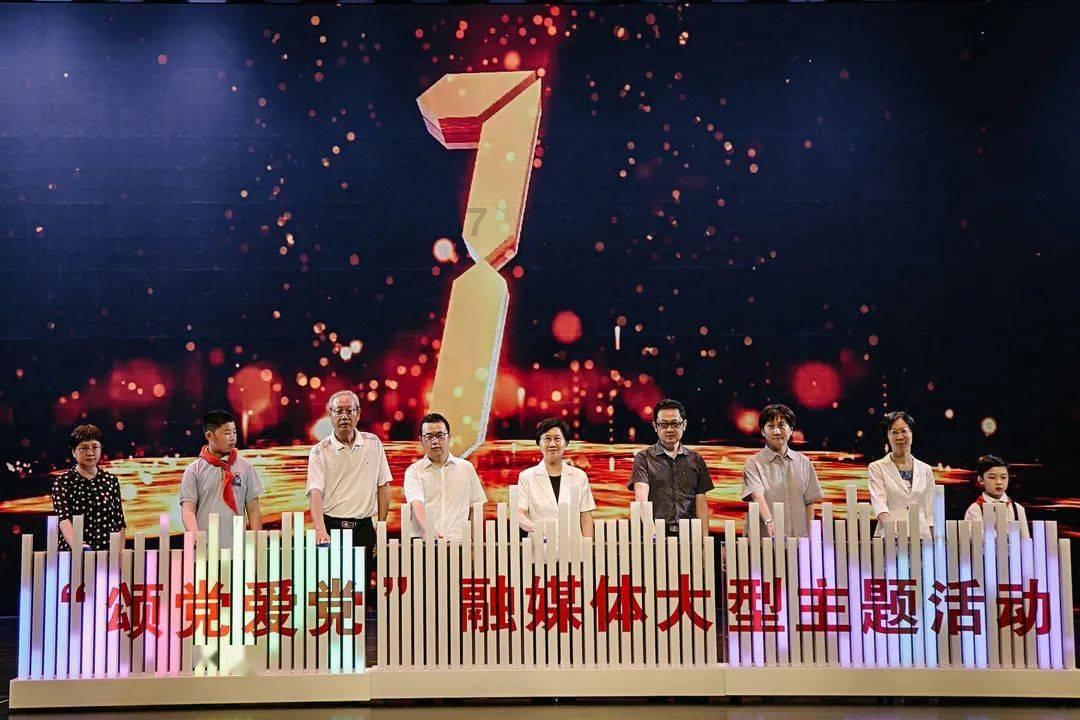 解惑蜗牛,探秘一根绳长30厘米,用它围成的长方形和正三角形,哪一个面积大,大多少?问答平台